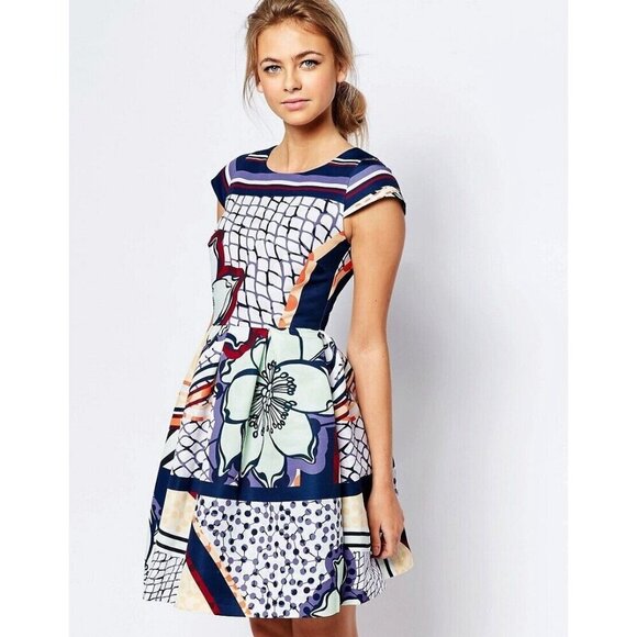 BNWT Ted Baker London Tribal WRENNIE Print Cap Sleeve Dress - Picture 1 of 12